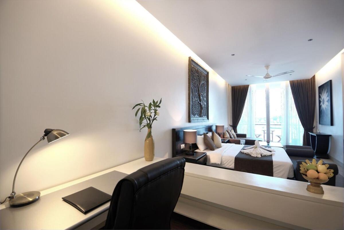 Blue Crystal Boutique Hotel Phnom Penh Extérieur photo